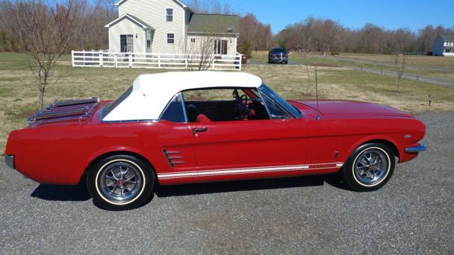 1966 Ford Mustang GT Convertible - photo 4
