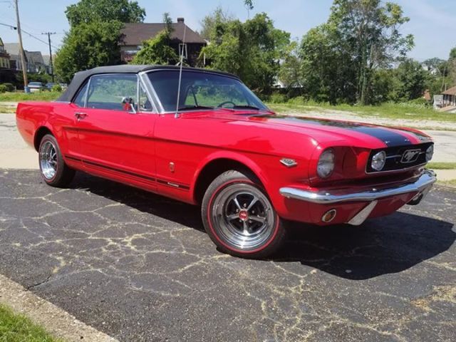 1966 Ford Mustang GT - photo 2