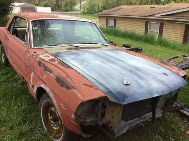 1966 Ford Mustang - photo 2