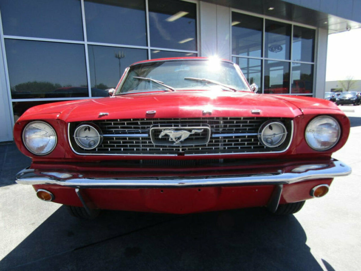 1966 Ford Mustang GT Fastback - photo 2