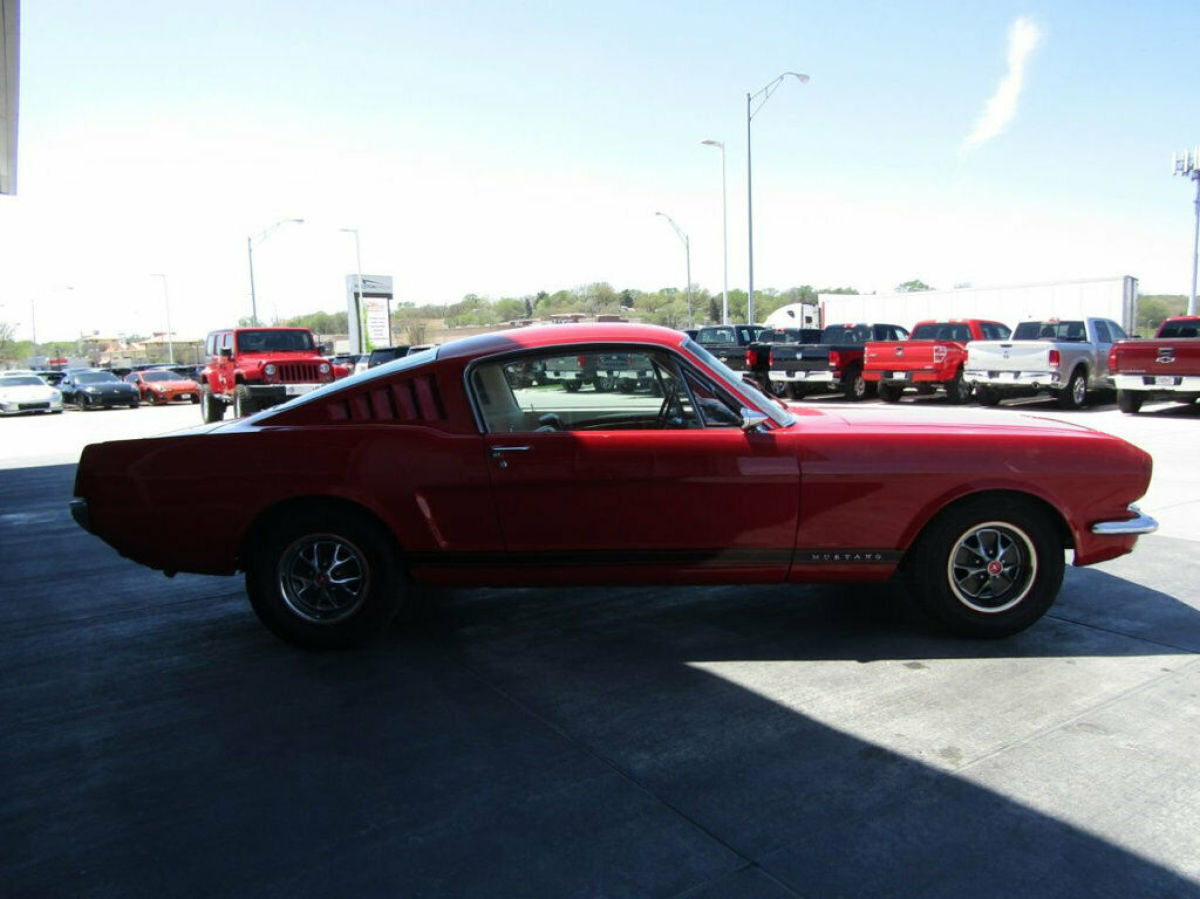 1966 Ford Mustang GT Fastback - photo 8
