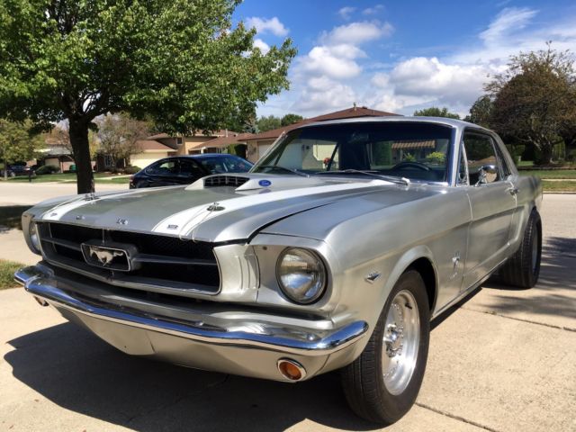 1966 Ford Mustang GT - photo 2
