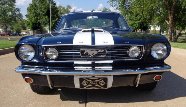 1966 Ford Mustang GT350 - photo 4