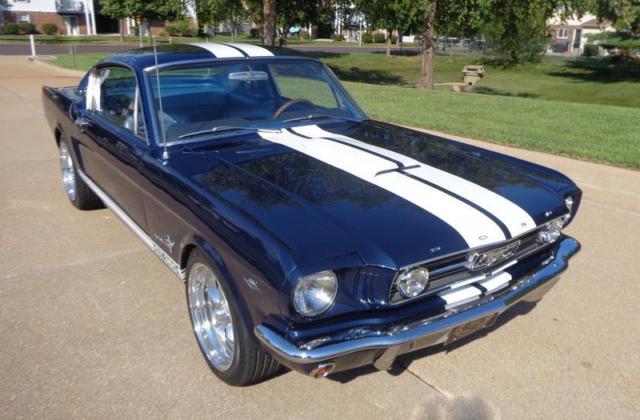 1966 Ford Mustang GT350 - photo 5
