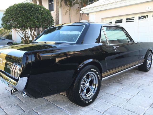 1966 Ford Mustang - photo 2