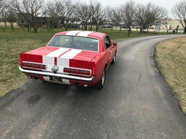 1966 Ford Mustang Hi performance 302 4 speed manual dressed like a C - photo 11