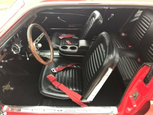 1966 Ford Mustang Hi performance 302 4 speed manual dressed like a C - photo 4