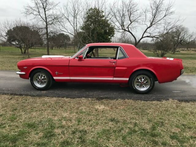 1966 Ford Mustang Hi performance 302 4 speed manual dressed like a C - photo 9