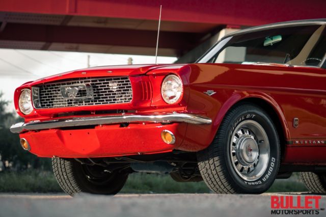 1966 Ford Mustang - photo 2
