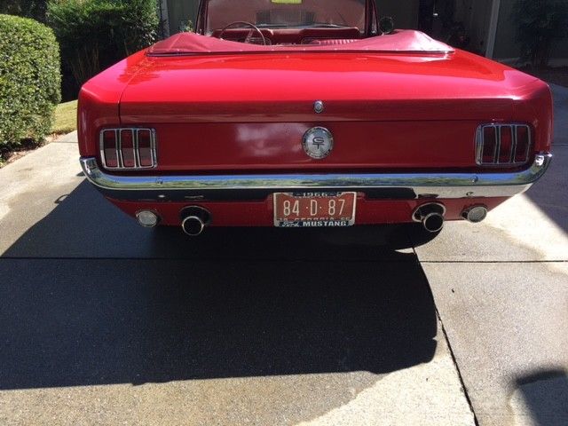 1966 Ford Mustang GT Deluxe interior - photo 3