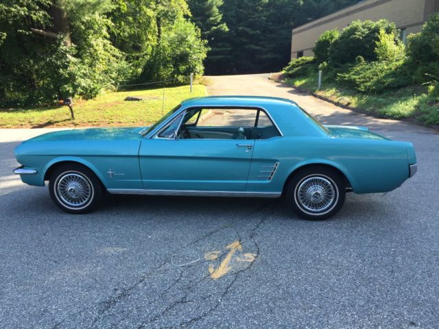 1966 Ford Mustang coupe - photo 10