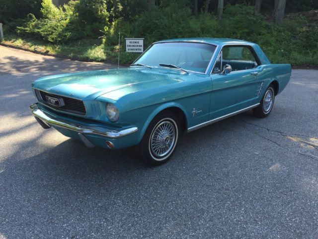 1966 Ford Mustang coupe - photo 12