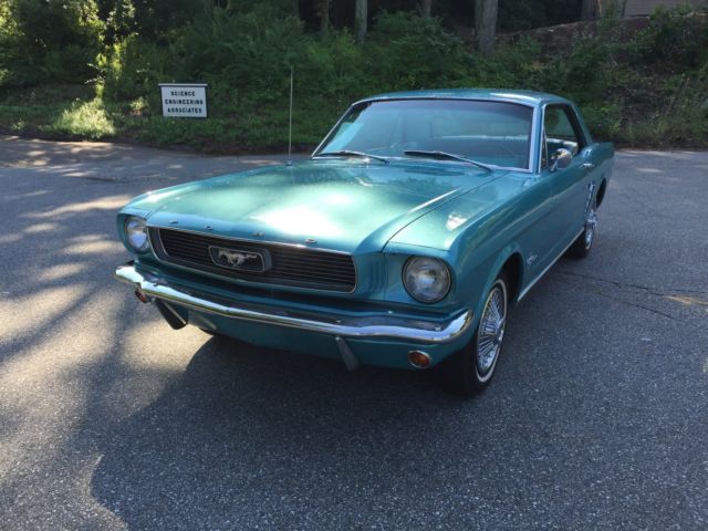 1966 Ford Mustang coupe - photo 13