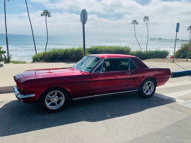 1966 Ford Mustang - photo 2