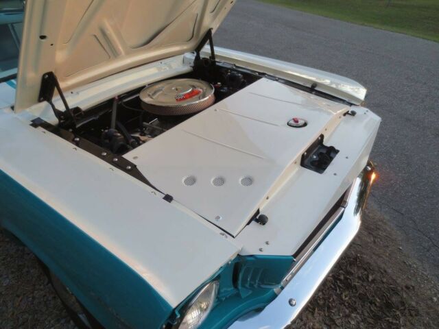 1966 Ford Mustang - photo 8