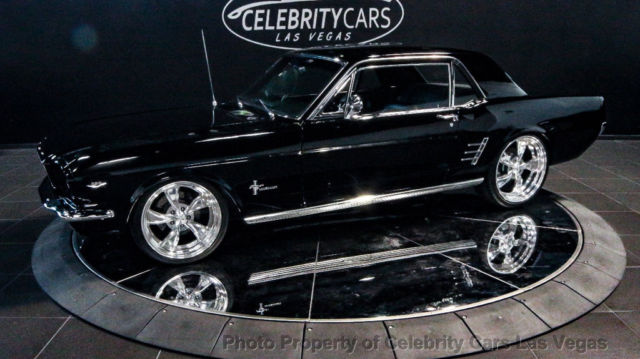 1966 Ford Mustang - photo 2