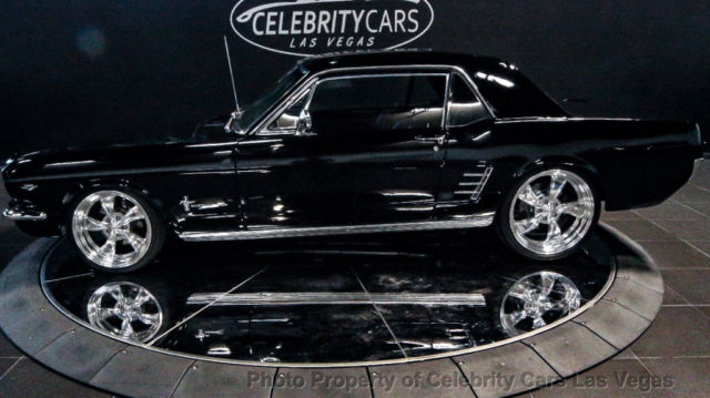1966 Ford Mustang - photo 3