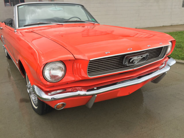 1966 Ford Mustang - photo 2
