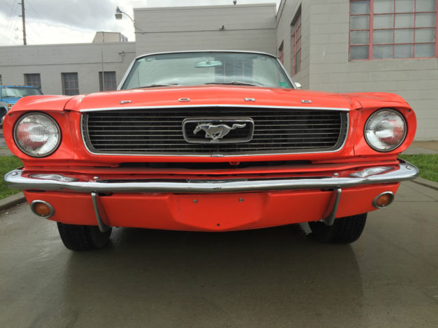 1966 Ford Mustang - photo 3