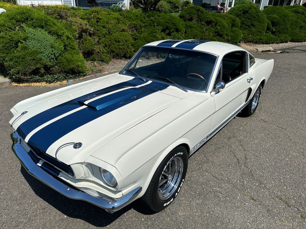 1966 Ford Mustang SHELBY GT350 - photo 2