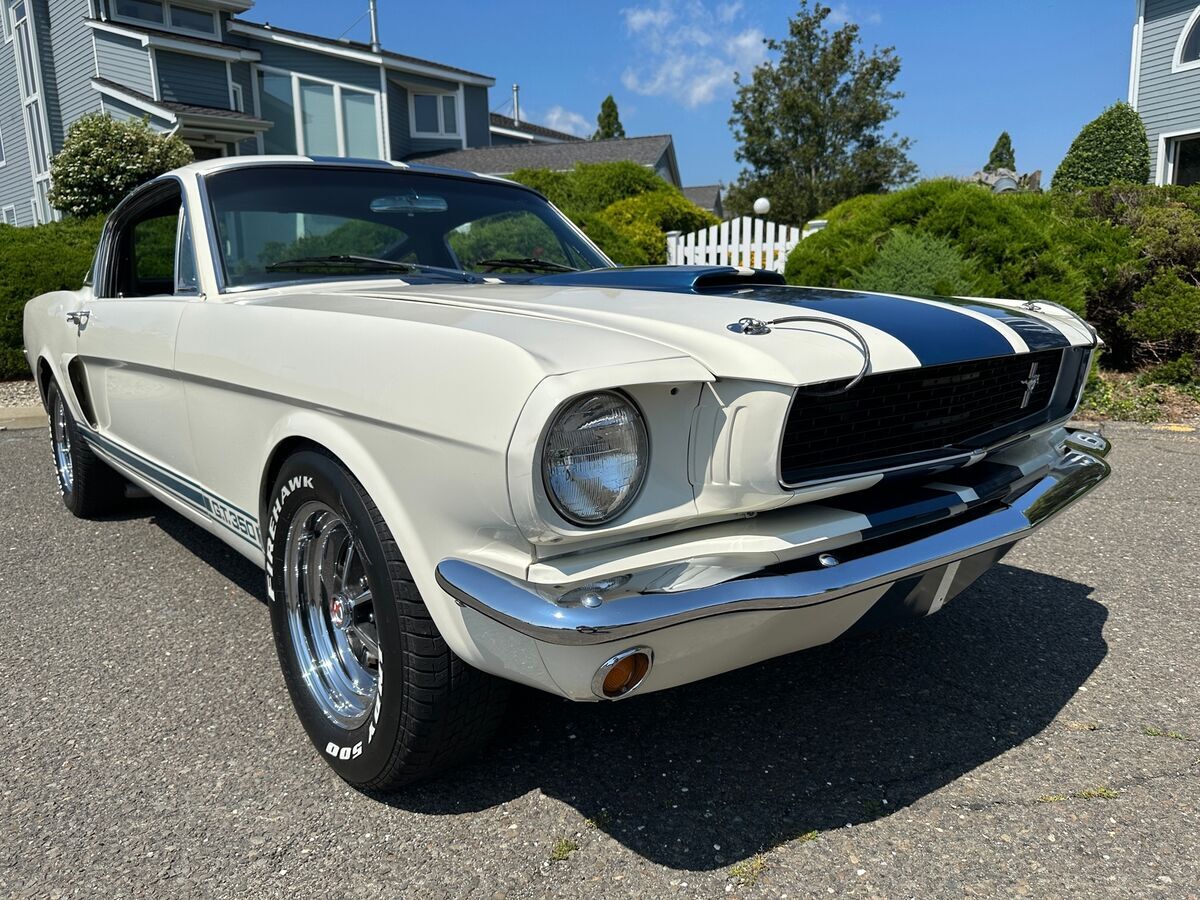 1966 Ford Mustang SHELBY GT350 - photo 3