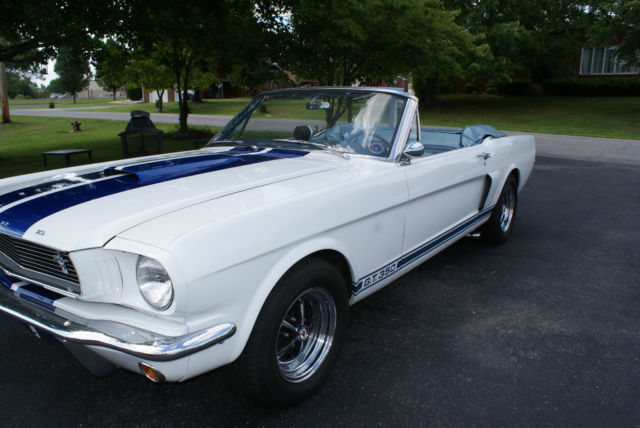 1966 Ford Mustang - photo 4