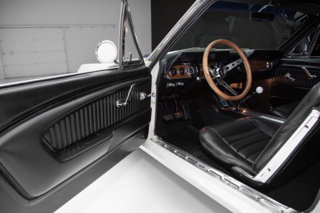 1966 Ford Mustang Shelby GT350 options 4-Speed - photo 11