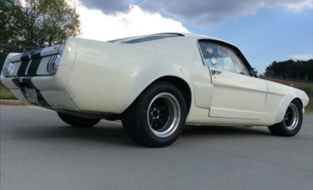 1966 Ford Mustang Shelby Fastback Triumph Motorcycle Edition - photo 8