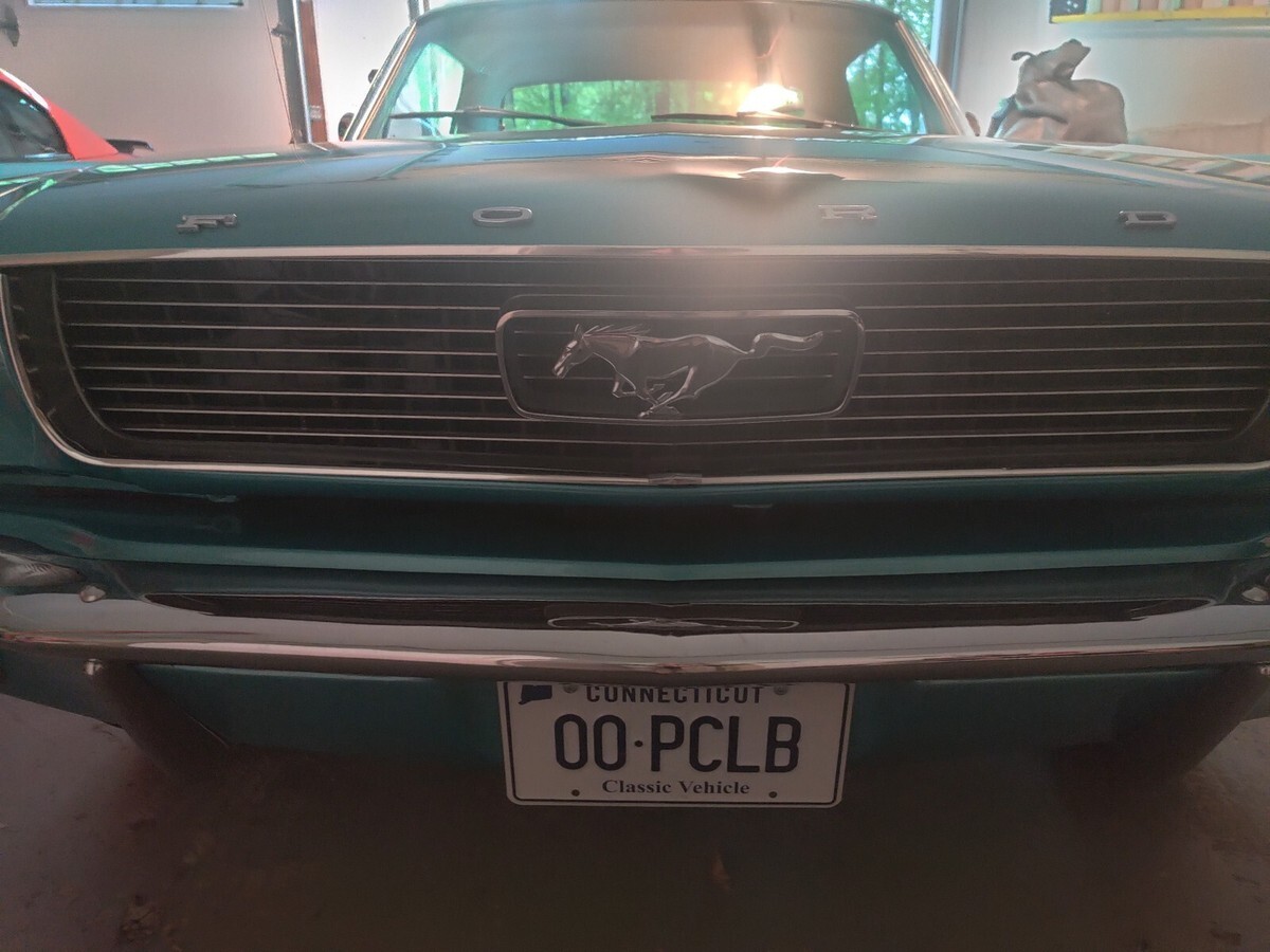 1966 Ford Mustang Metal rocker panel trim - photo 4