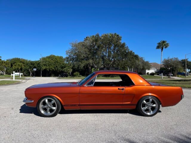 1966 Ford Mustang 32V SUPERCHARGED COBRA RESTOMOD - photo 2