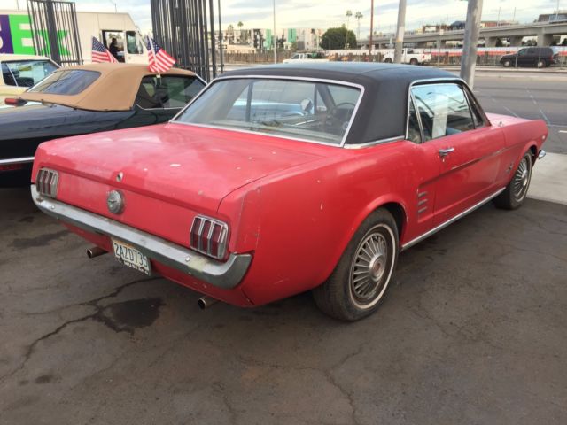 1966 Ford Mustang Deluxe - photo 2