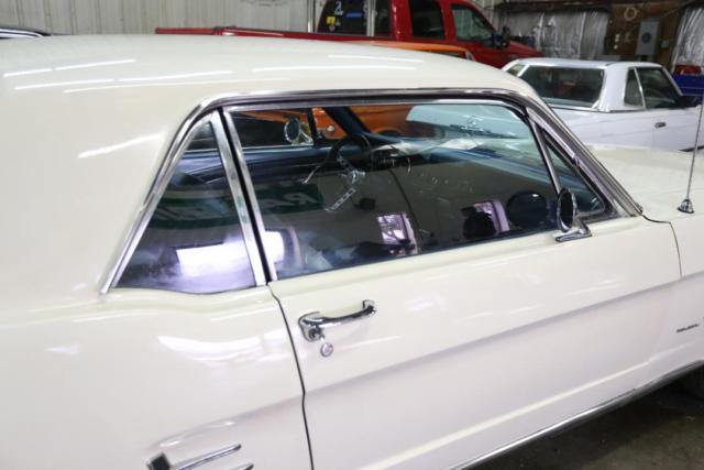 1966 Ford Mustang - photo 12