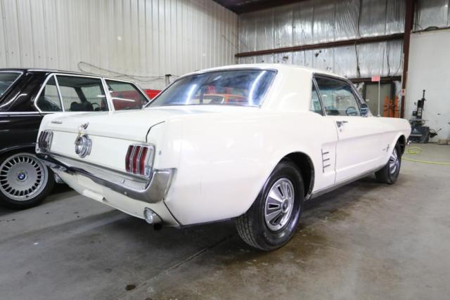 1966 Ford Mustang - photo 5