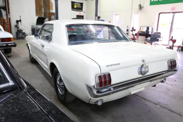 1966 Ford Mustang - photo 7