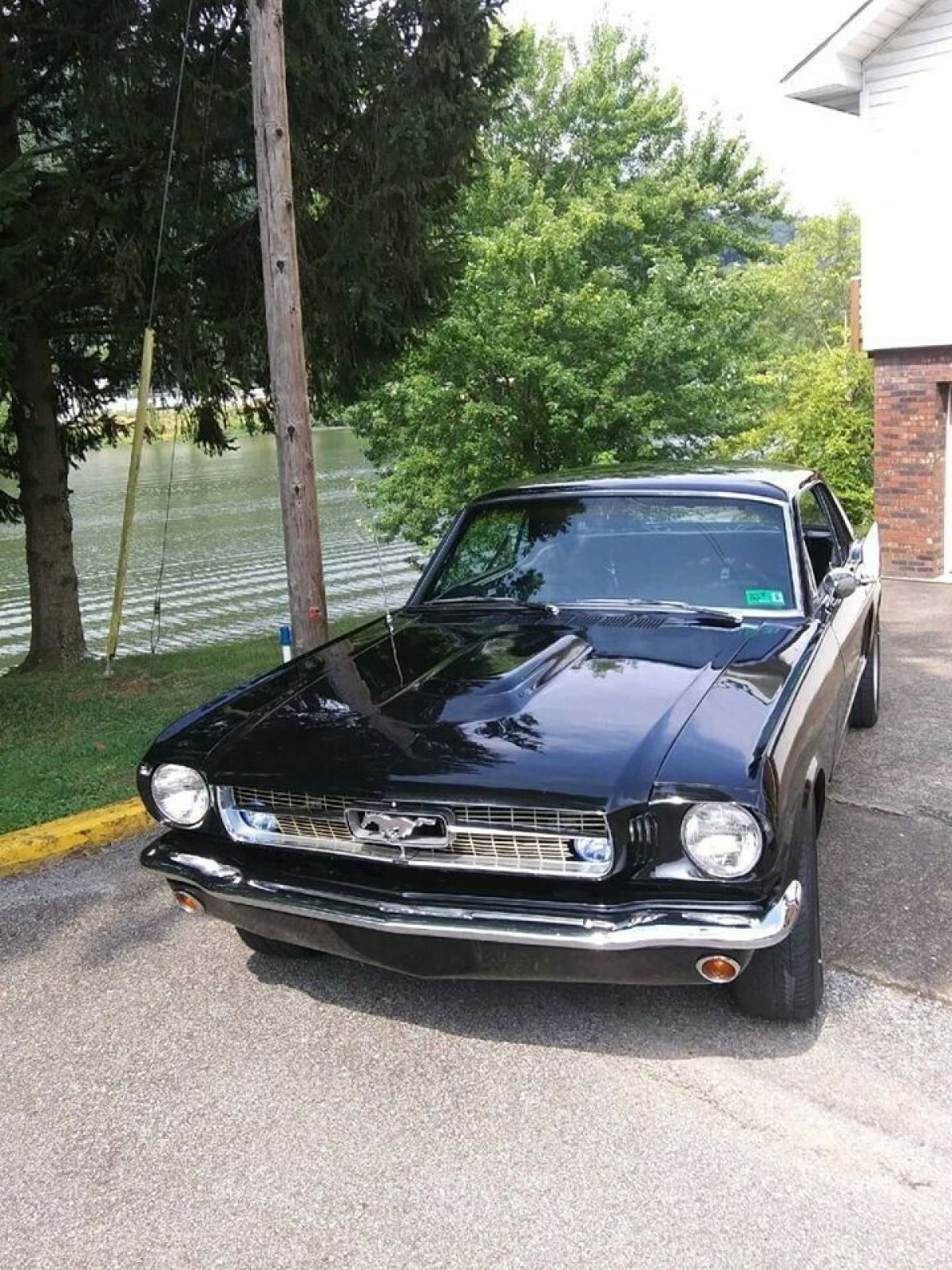 1966 Ford Mustang w/1995 5.0 Engine, 1990 Running Gear & 4Sp Overdrive Resto Mod 1966 Ford Mustang Coupe