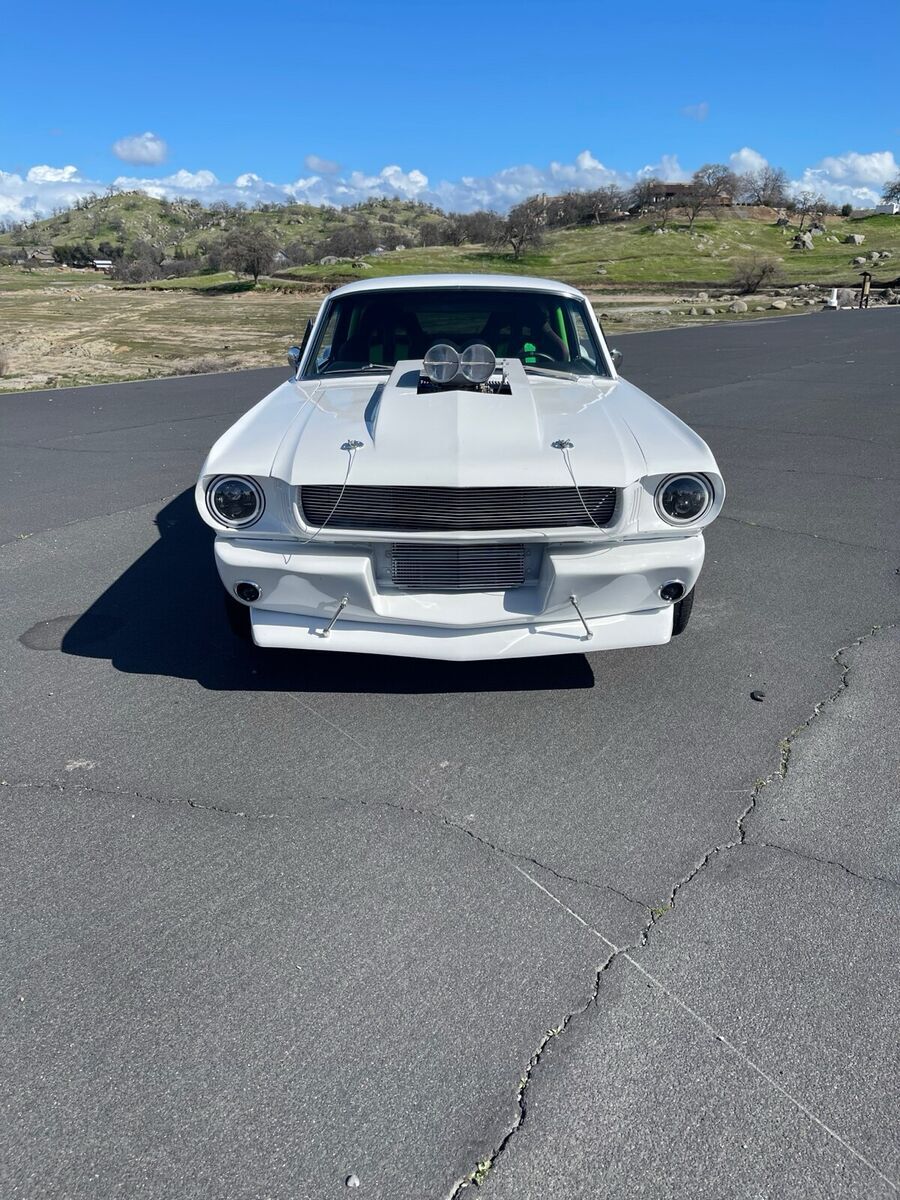 1966 Ford Mustang - photo 3