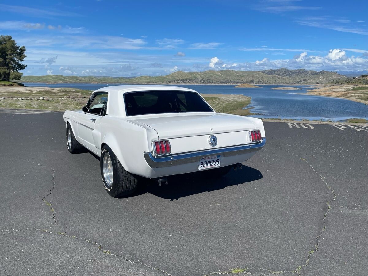 1966 Ford Mustang - photo 4