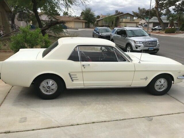 1966 Ford Mustang