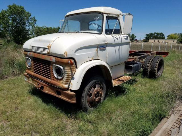 1966 Ford N600 - photo 3