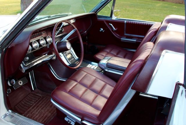 1966 Ford Thunderbird 428 CONVERTIBLE - photo 12