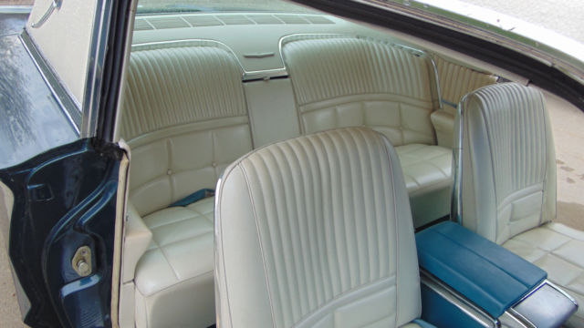 1966 Ford Thunderbird - photo 4