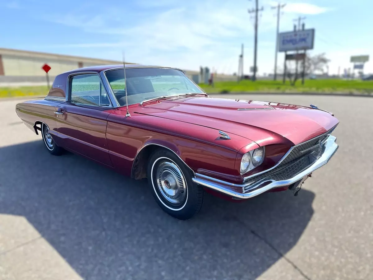 1966 Ford Thunderbird ** 390 V8 1966 Ford Thunderbird