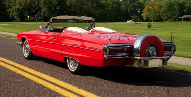 1966 Ford Thunderbird - photo 7