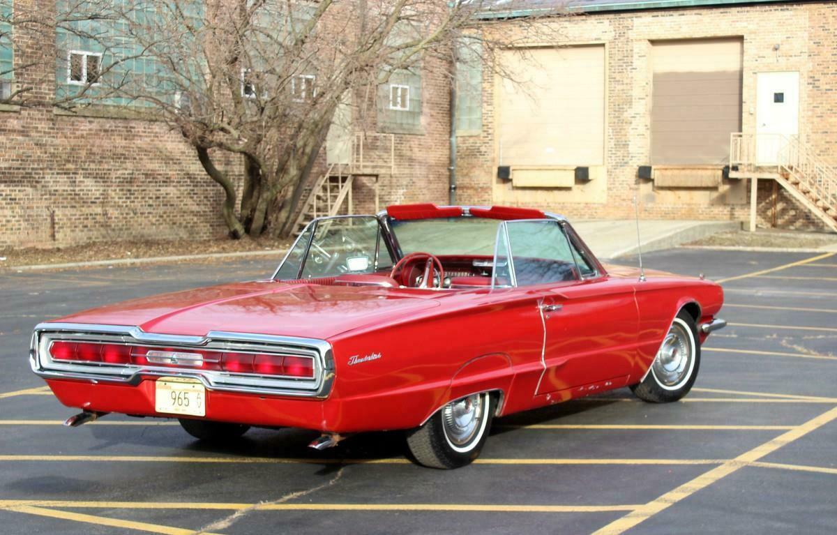 1966 Ford Thunderbird - photo 2