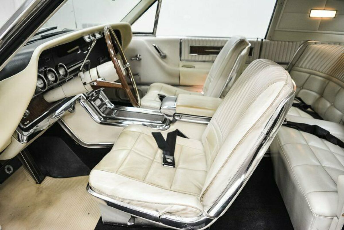 1966 Ford Thunderbird - photo 13