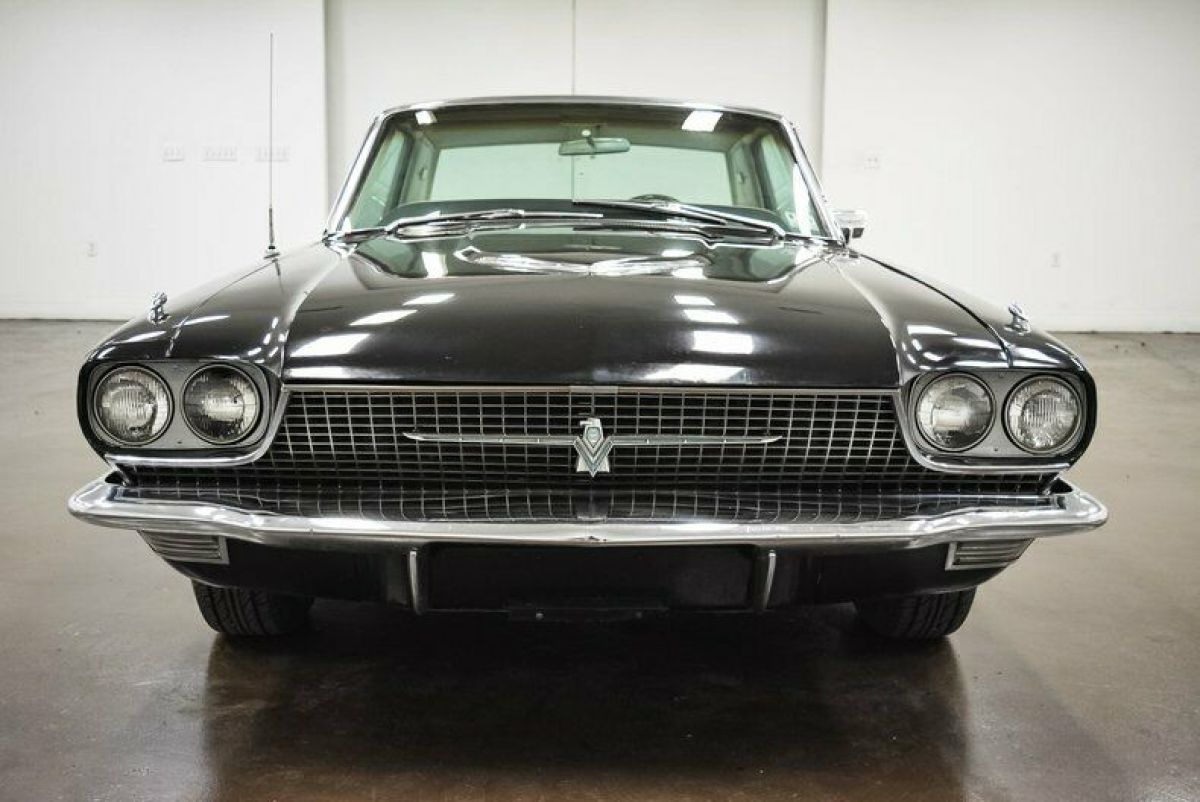 1966 Ford Thunderbird - photo 2