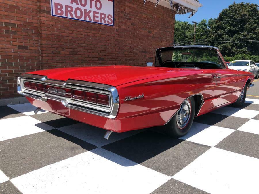 1966 Ford Thunderbird Convertible - photo 10