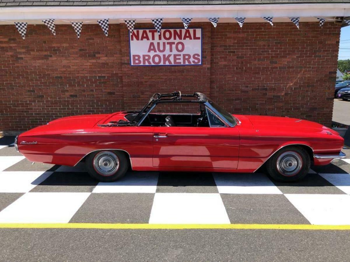 1966 Ford Thunderbird Convertible - photo 2