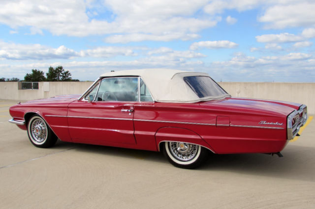 1966 Ford Thunderbird - photo 12
