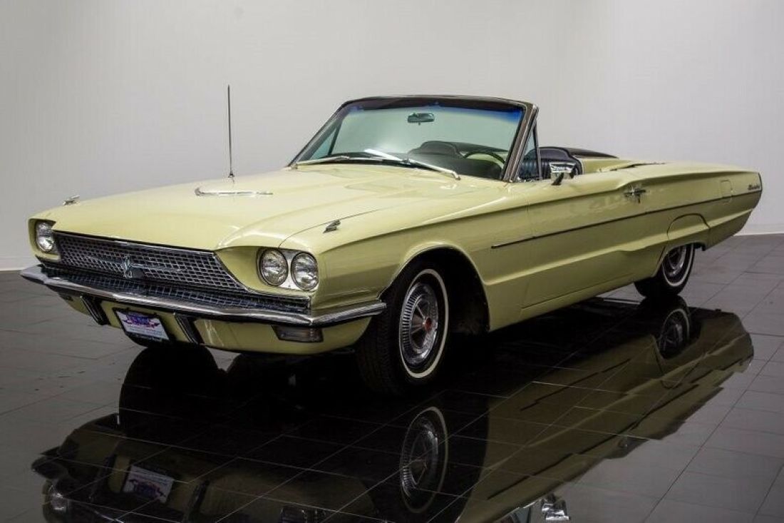 1966 Ford Thunderbird - photo 2